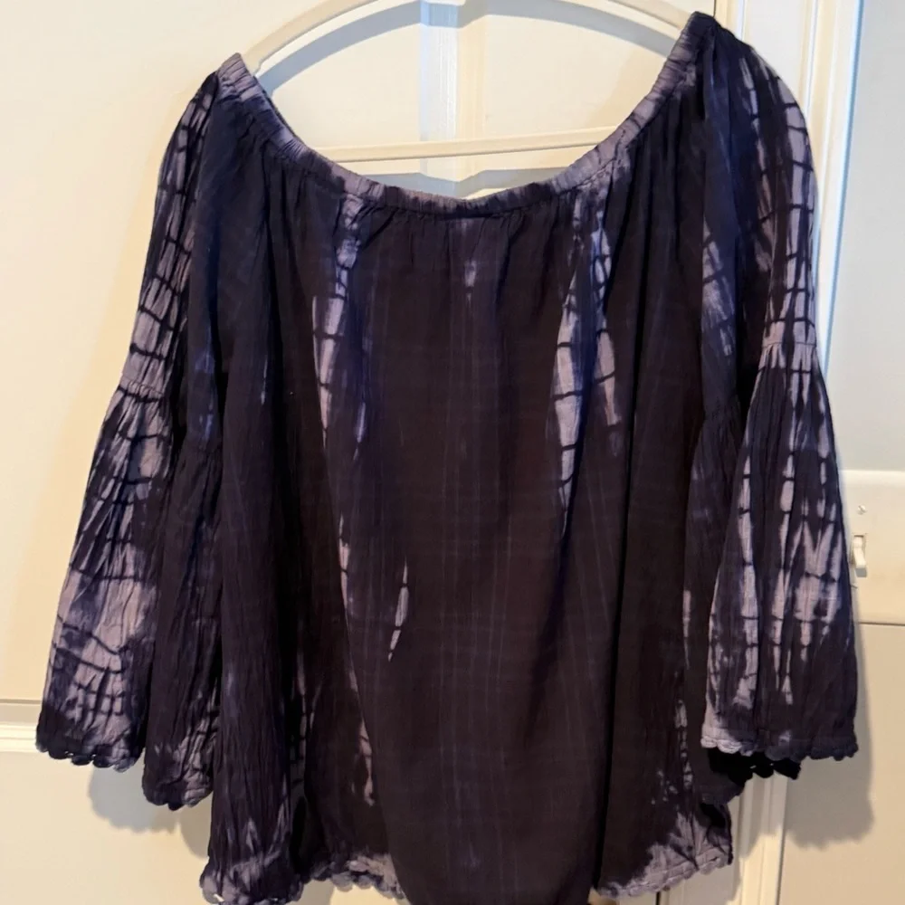 Ivy Jane Midnight Blue Tie-Dye Off-Shoulder Blouse Super cute Boho style - Picture 6 of 9